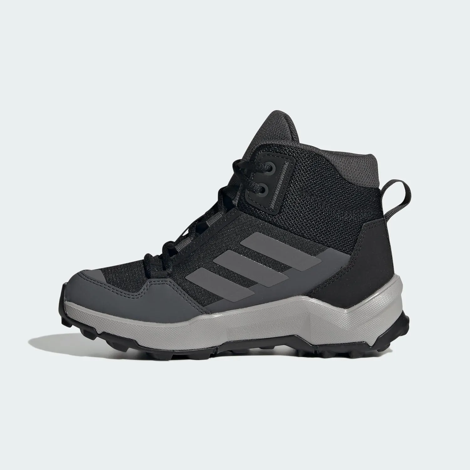 adidas Unisex-Child Terrex Ax4r Mid Top Hiking Sneaker