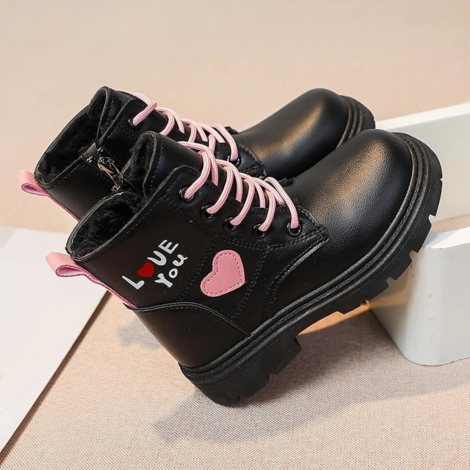 Ankle Boots for Girls Lace up Combat Boots Fashion Fuax Fur Lining Snow Boot Warm Anti-Slip Outdoor Short Winter Shoes