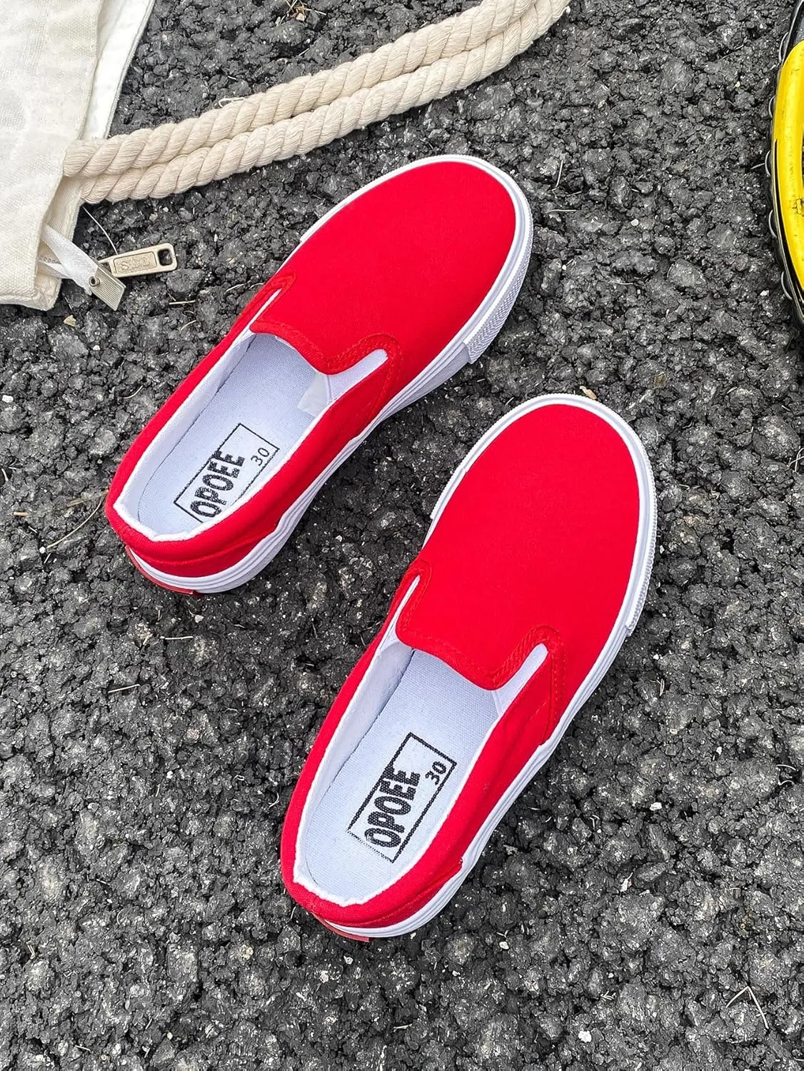 Boys' and Girls' Children's Canvas Shoes, Low Cut Slip-on Sneakers Shoes, Start School Season White Shoes, Fashion Toddler Little Kid Big Kid Skateboarding Shoes