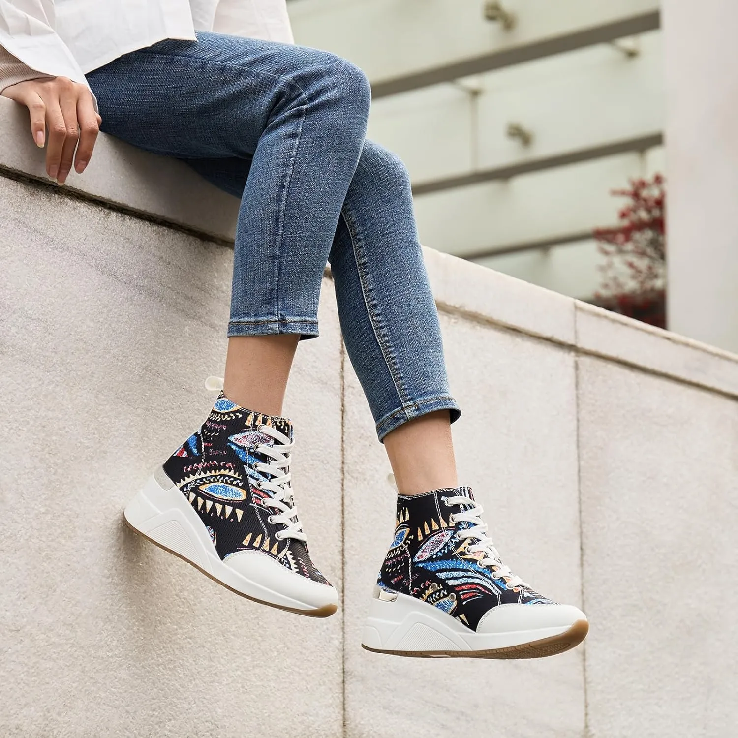 Cestfini Graffiti High Top Sneakers for Women Breathable White Black Platform Sneakers Lace up Womens Canvas Shoes