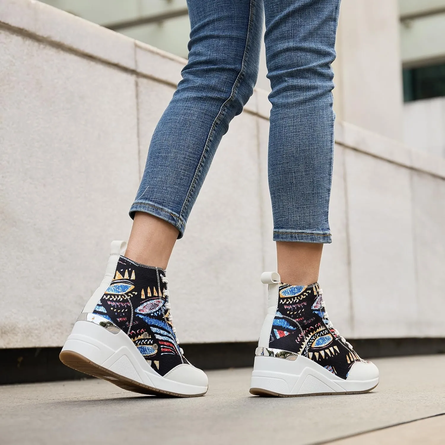 Cestfini Graffiti High Top Sneakers for Women Breathable White Black Platform Sneakers Lace up Womens Canvas Shoes
