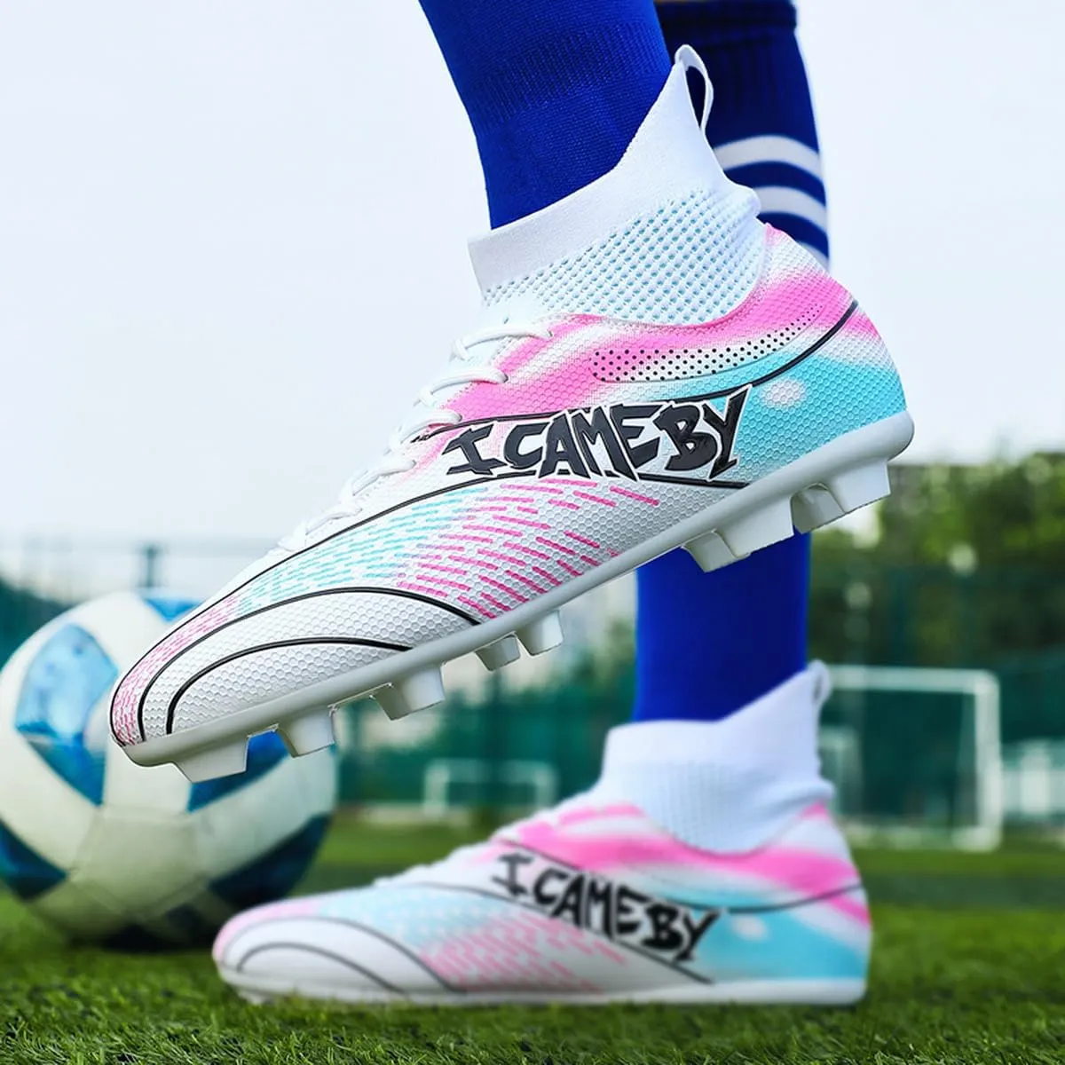 DHOVOR Womens Soccer Cleats Youth High-Top Football Cleats Anti-Slip Athletics Football Trainers Girls Indoor Soccer Shoes