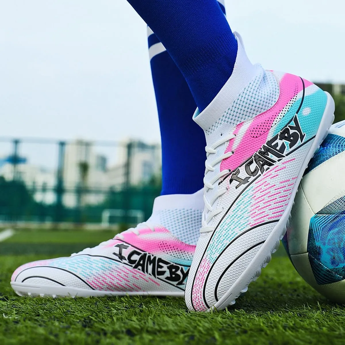 DHOVOR Womens Soccer Cleats Youth High-Top Football Cleats Anti-Slip Athletics Football Trainers Girls Indoor Soccer Shoes
