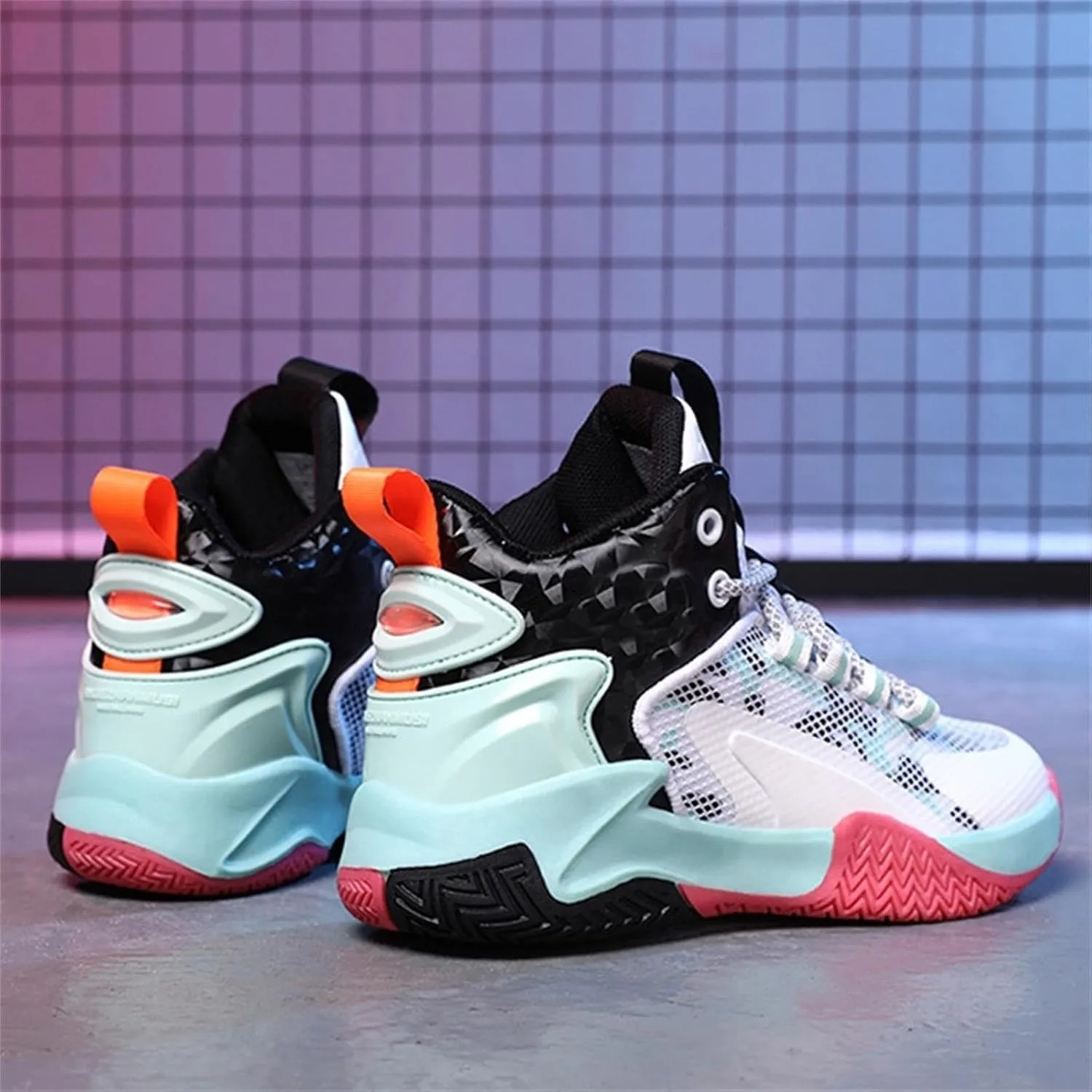 Girls Sneakers Unisex Kids Basketball Shoes Boys Girls High Top Sneakers Breathable Outdoor Cushioning Athletic Shoes