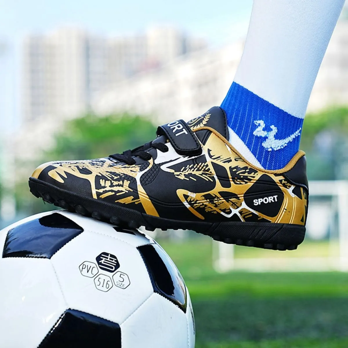 HESBITEUL Kids Soccer Cleats Boys Girls Athletic Outdoor Football Shoes AG TF Turf Spikes