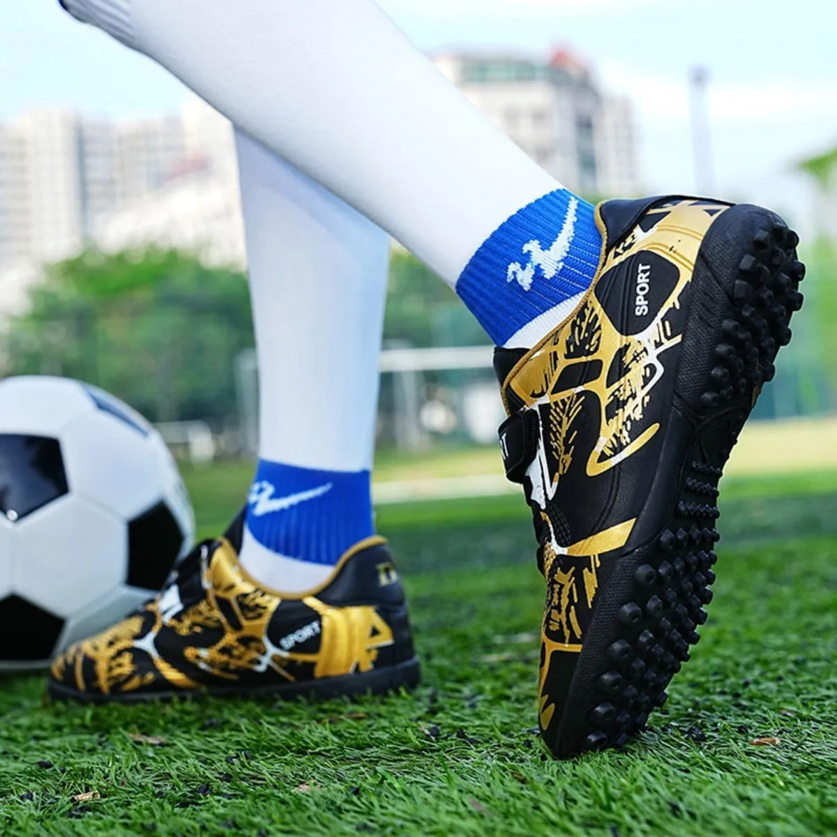 HESBITEUL Kids Soccer Cleats Boys Girls Athletic Outdoor Football Shoes AG TF Turf Spikes