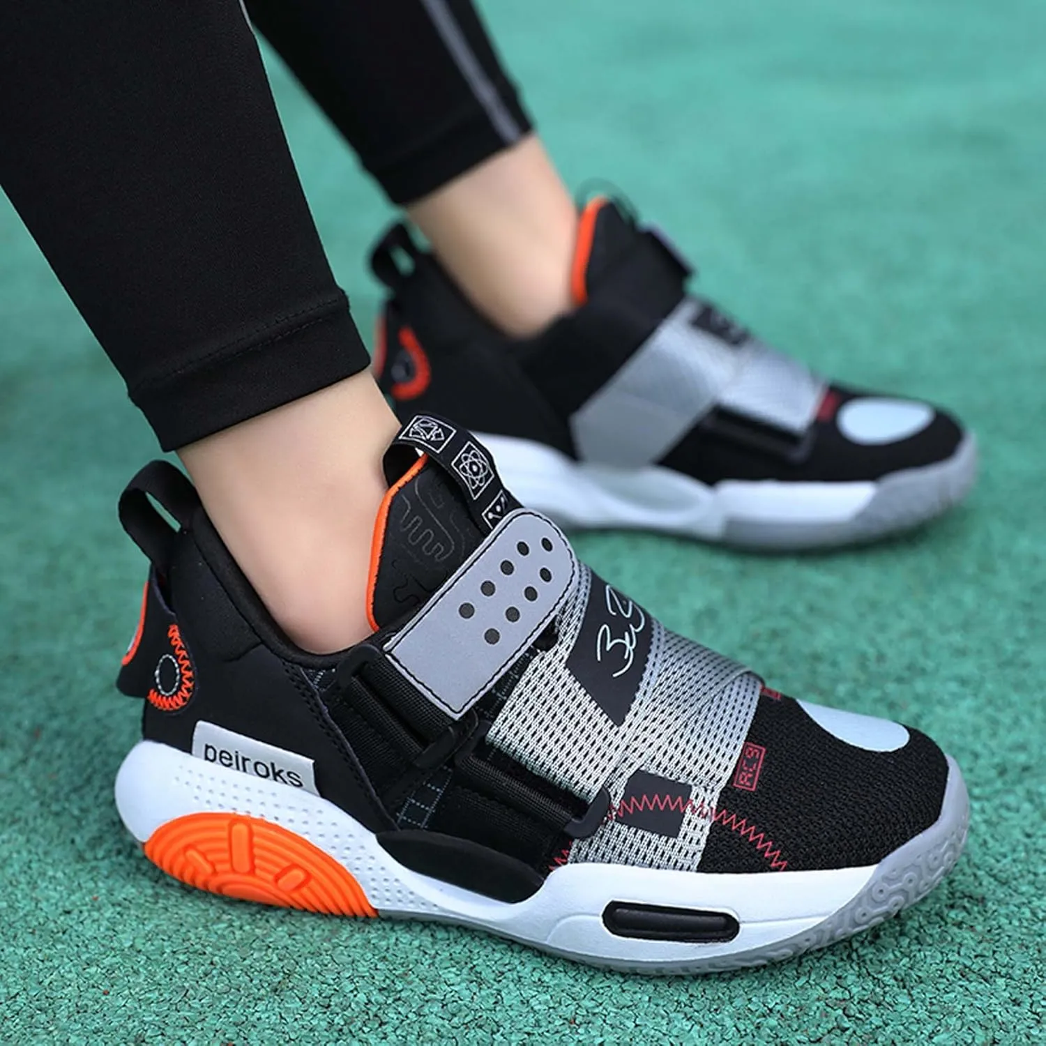 Kid's Basketball Sneakers Comfortable Breathable Non Slip Wear-Resistant They are Suitable for Beginners in Basketball Boys Girls Birthday Gifts
