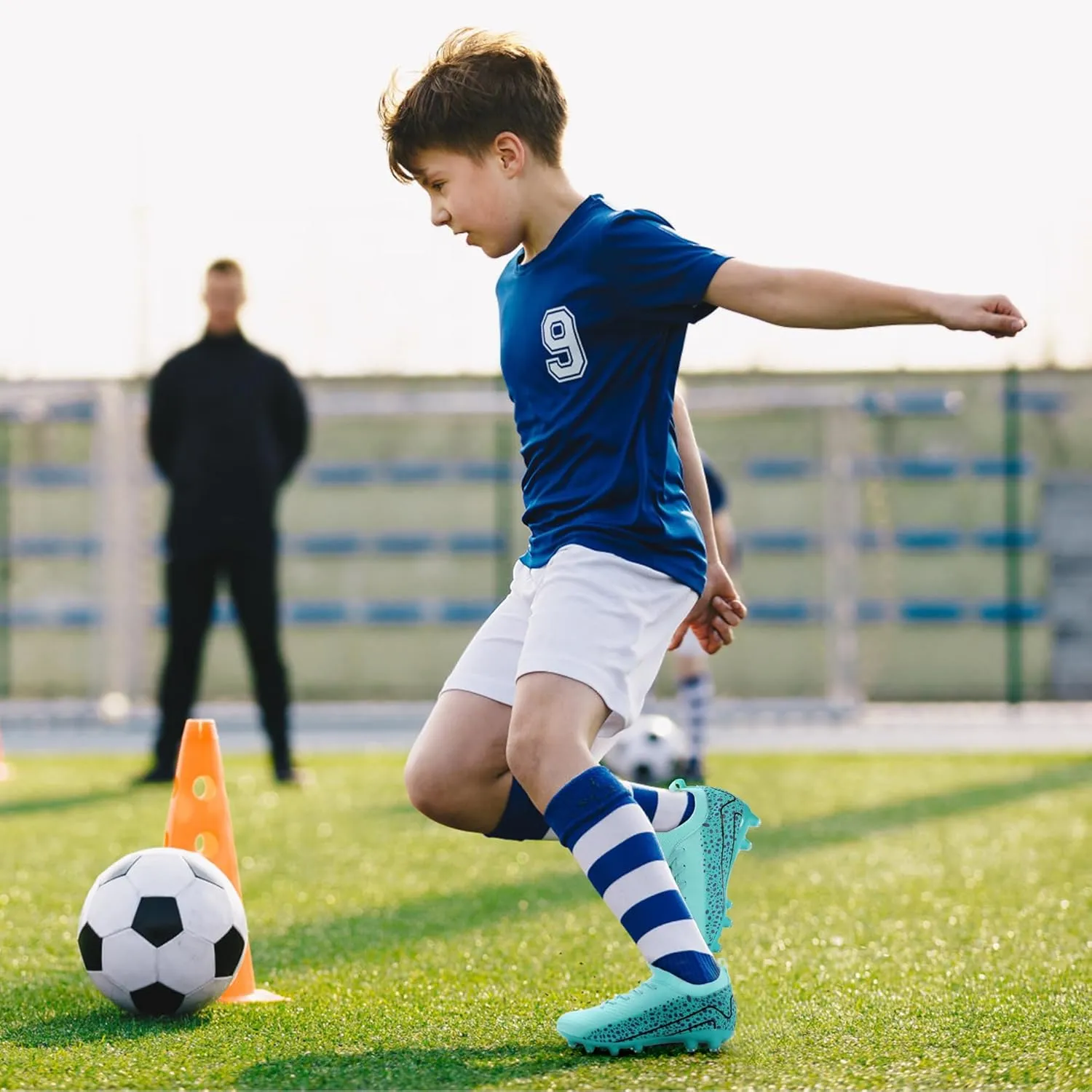 Kids Soccer Cleats for Boys and Girls Youth Mid-top Football Shoes Outdoor Athletic Turf Soccer Shoes