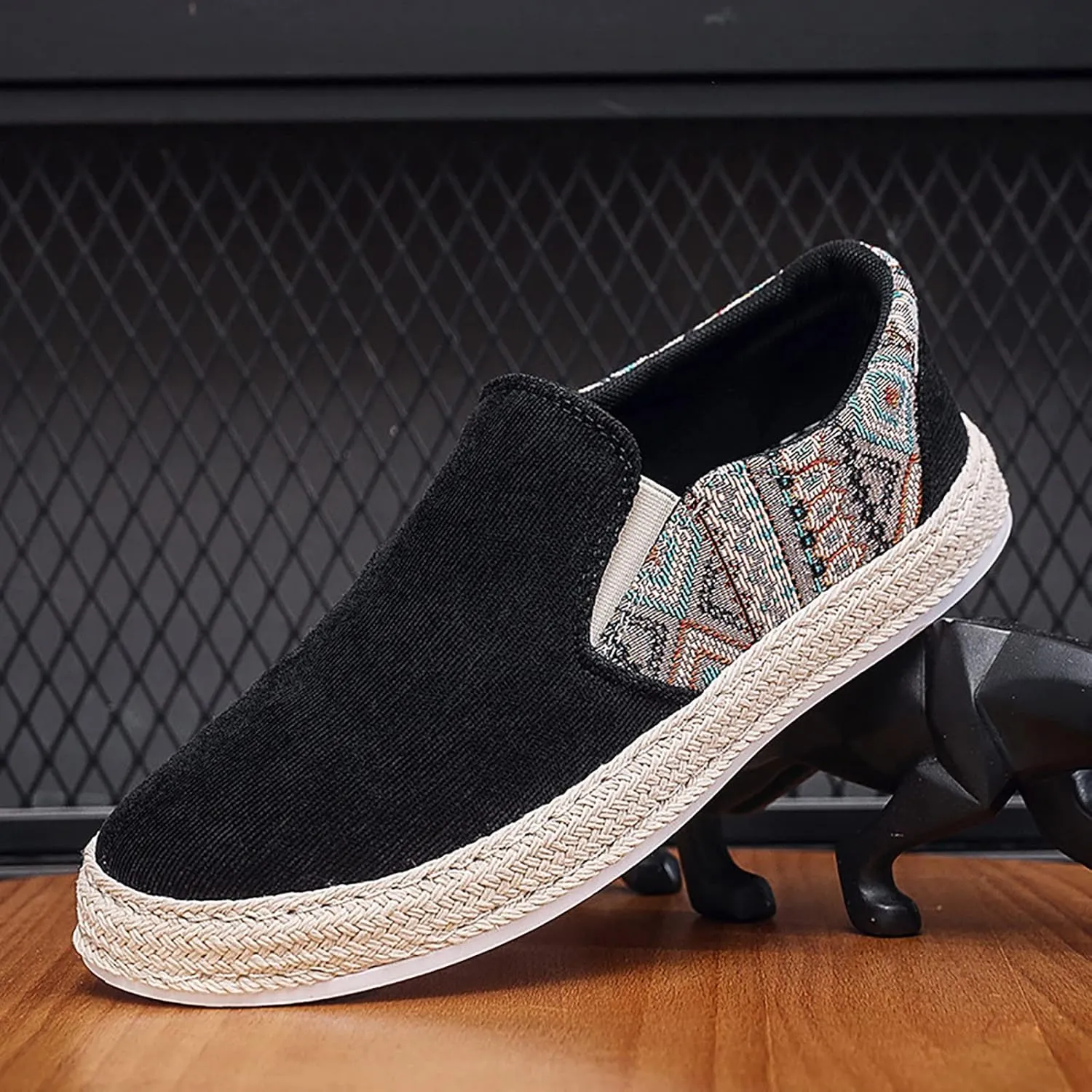 Lightweight Diabetic Shoes for Men Slip On Lightweight Breathable Fashion Sneaker Soft Flat Soled Elderly Shoes