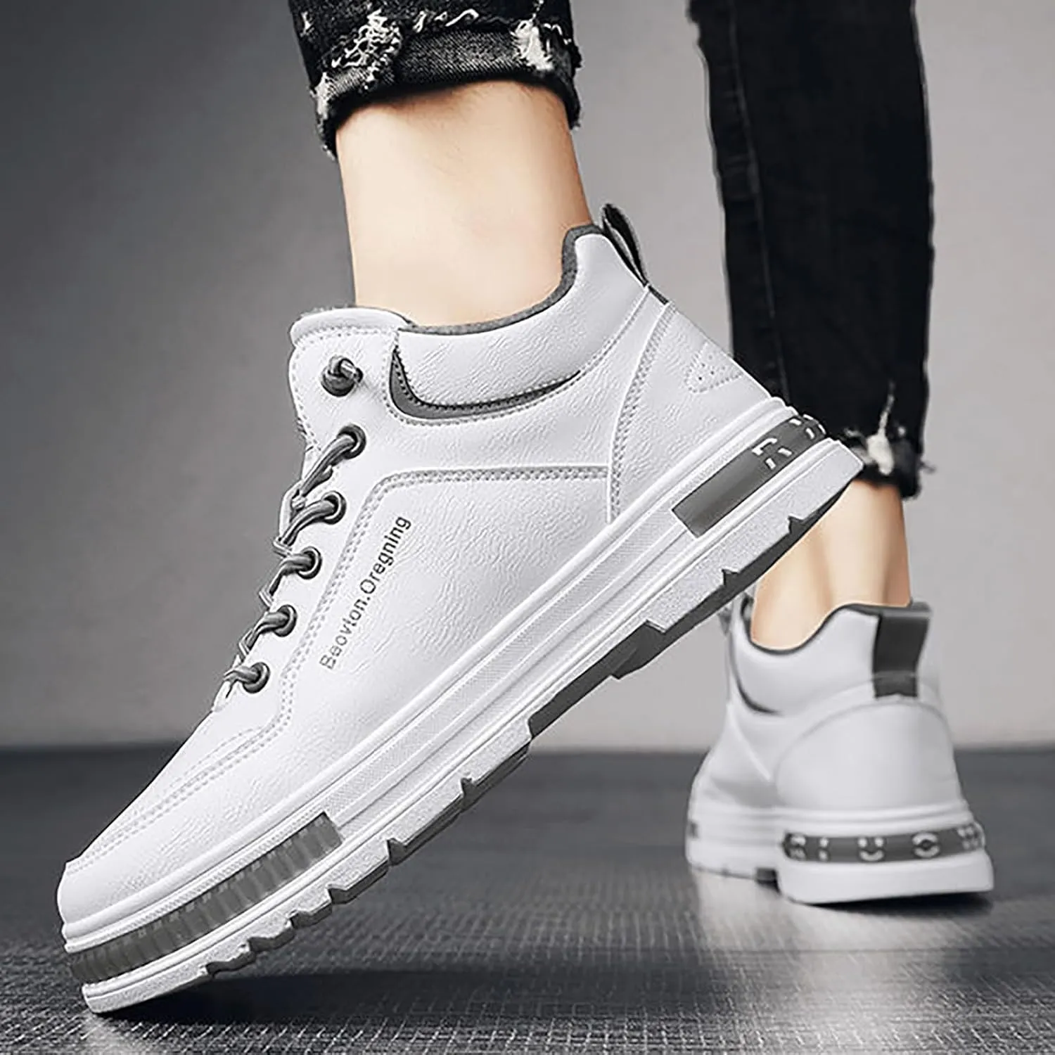 Men and Winter High Top Casual Shoes Plush and Thick Cotton Shoes New Versatile Trendy Sports Sneaker Insoles Men
