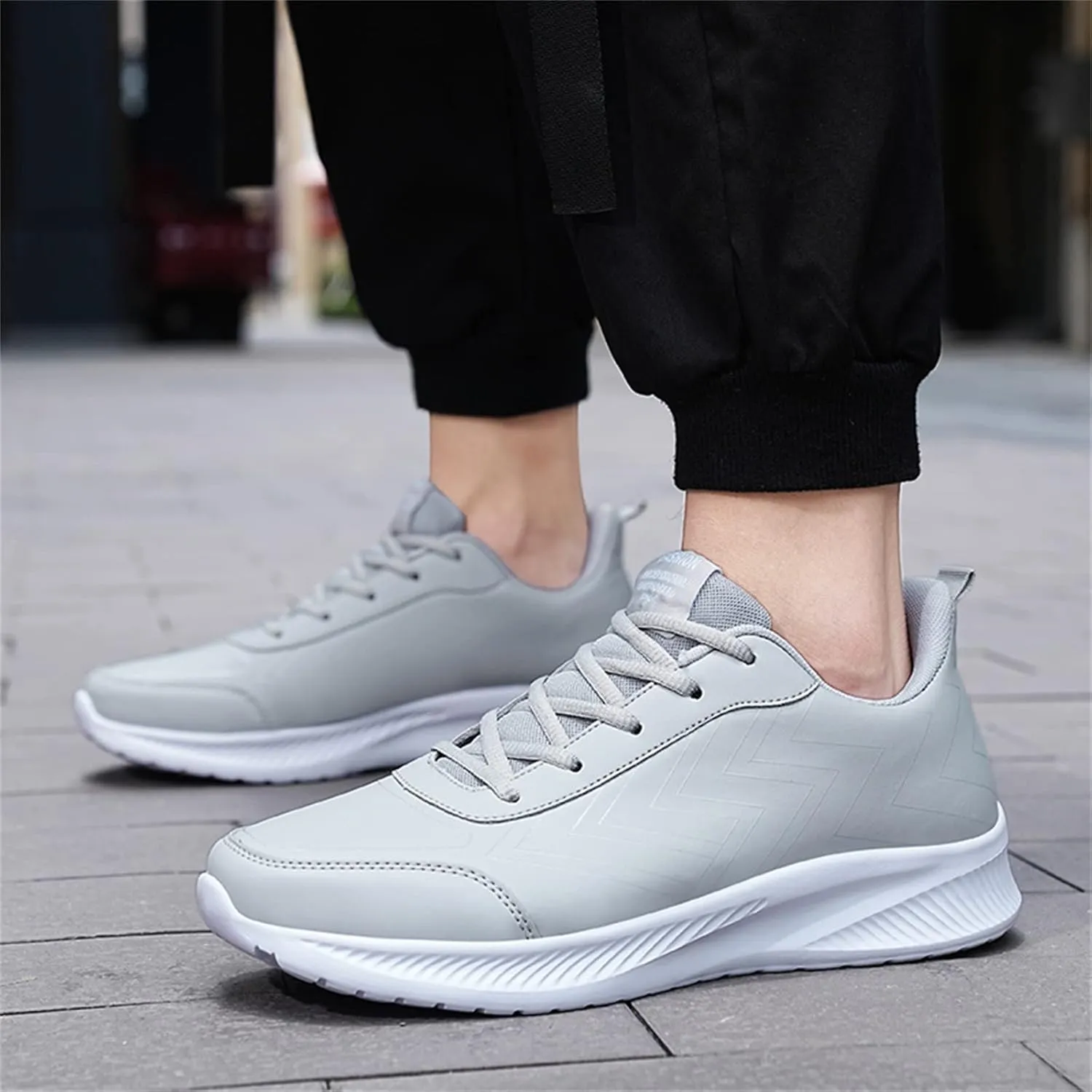Men's Athletic Running Shoes Lightweight Breathable Walking Shoe Gym Tennis Men's Classic Casual Walking Shoes