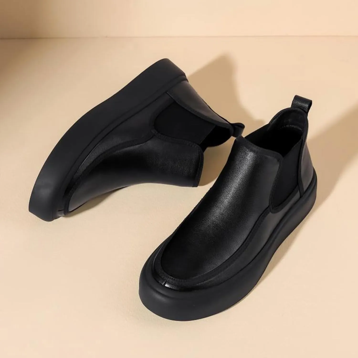 Men's Leather Platform Chelsea Boots Round Toe Comfortable Fur Lined Elastic Slip-On Casual Ankle Boots Mid-Top Business Work Dress Booties