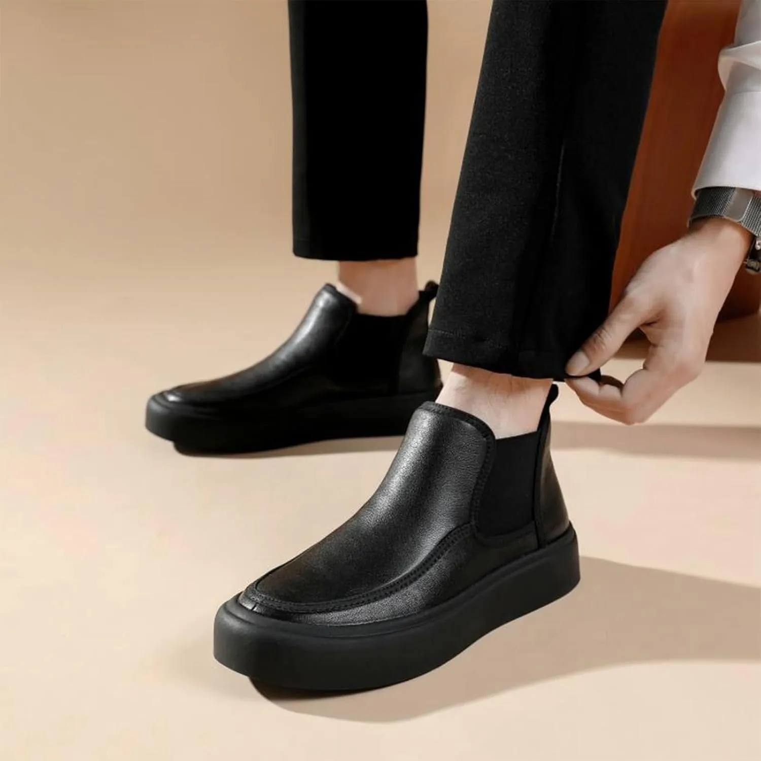 Men's Leather Platform Chelsea Boots Round Toe Comfortable Fur Lined Elastic Slip-On Casual Ankle Boots Mid-Top Business Work Dress Booties