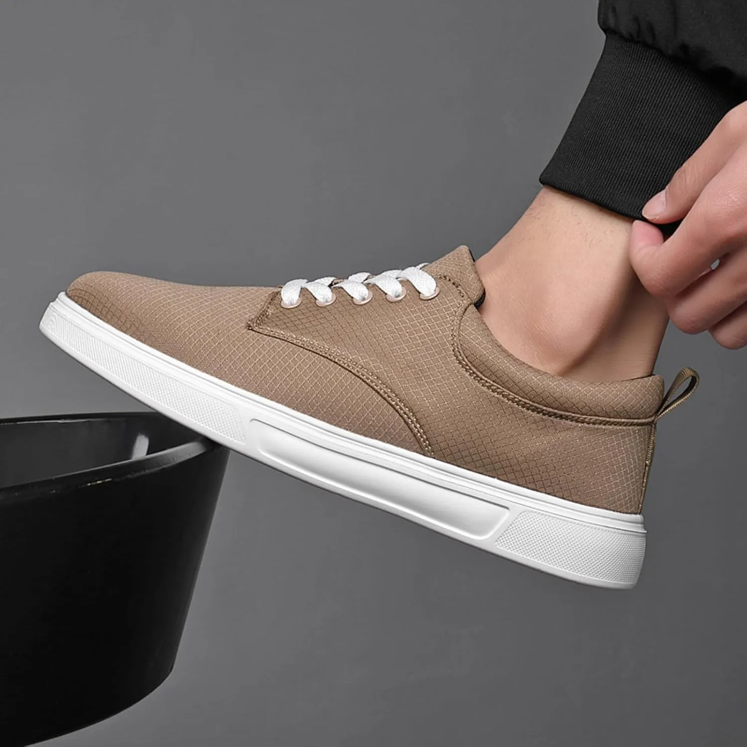Men's Lightweight Non Slip Barefoot Shoes Lightweight Breathable Walking Shoe Gym Tennis Comfort Jogging Shoes