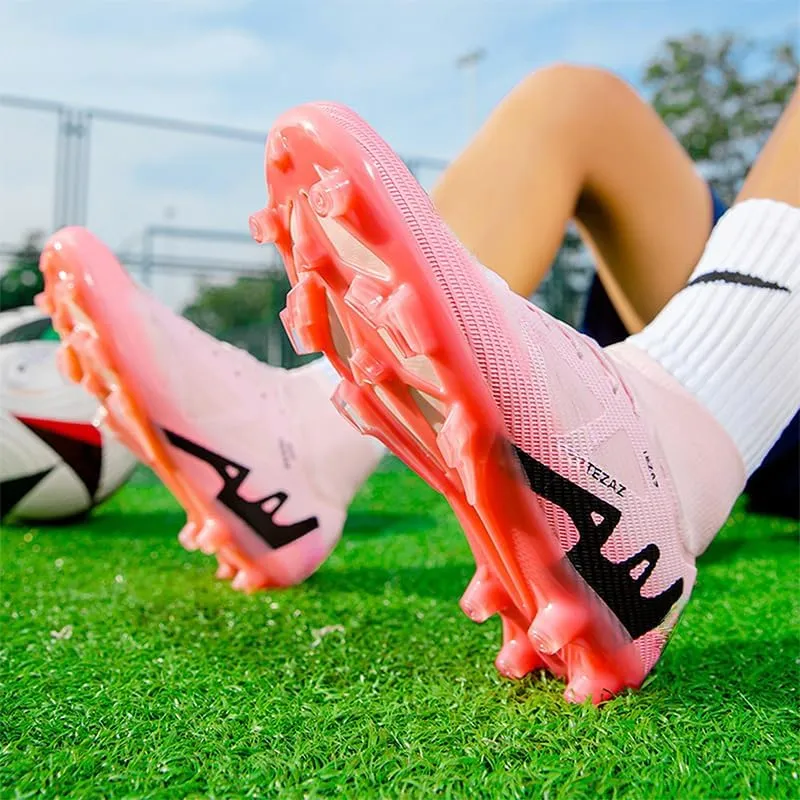 Men's Soccer Cleats Lightweight Football Cleats Professional Training High-top Soccer Shoes