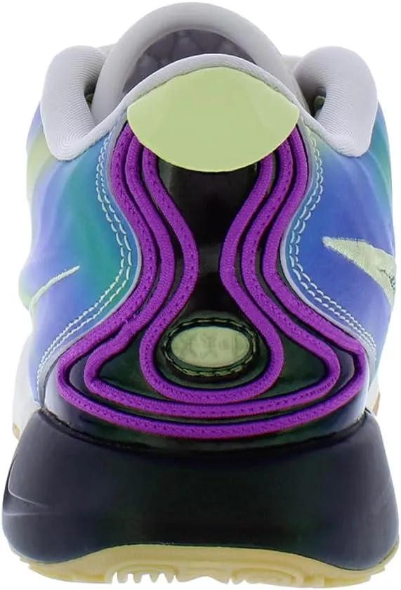 Nike Boy's Lebron XX SE (Big Kid)