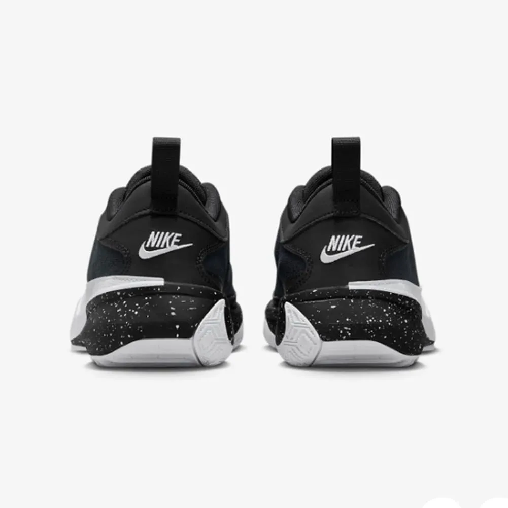 Nike Giannis Freak 5 Big Kids' Basketball Shoes (DZ4486-003, Black/Metallic Silver/White)