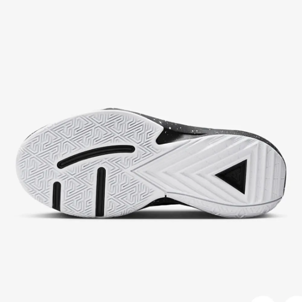 Nike Giannis Freak 5 Big Kids' Basketball Shoes (DZ4486-003, Black/Metallic Silver/White)