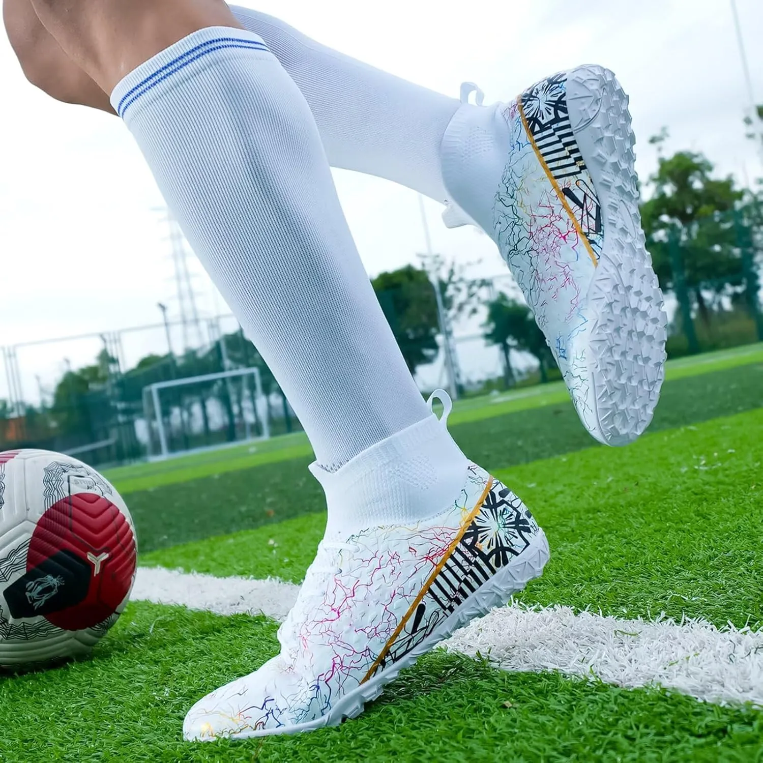 Unisex-Adult Soccer Cleats Lightweight Futsal Training Football Shoes for Big Boys