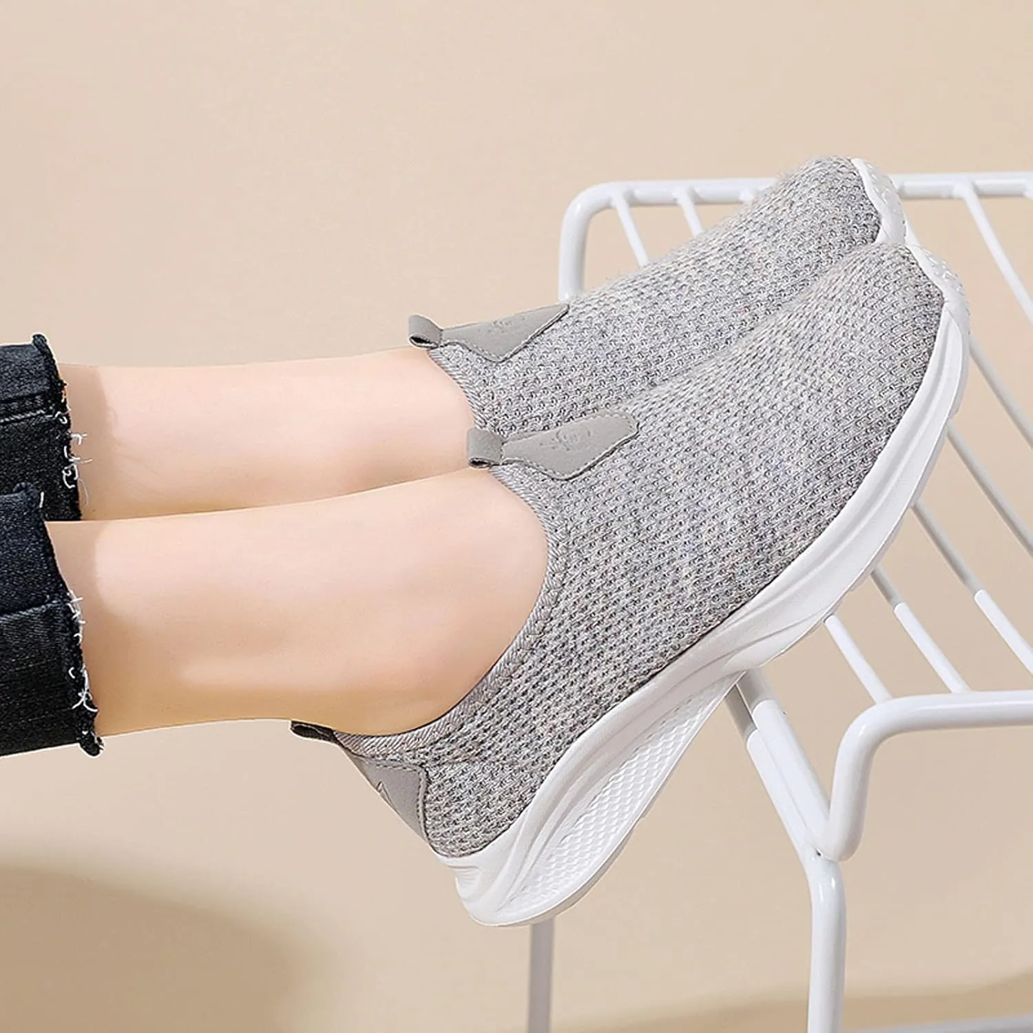 Womens Non Slip Work Shoes Slip On Water Resistant Slip On Shoes Women Jogging Men Casual Dress Shoes White Platform Sneakers Waterproof Tennis Shoe White Loafers