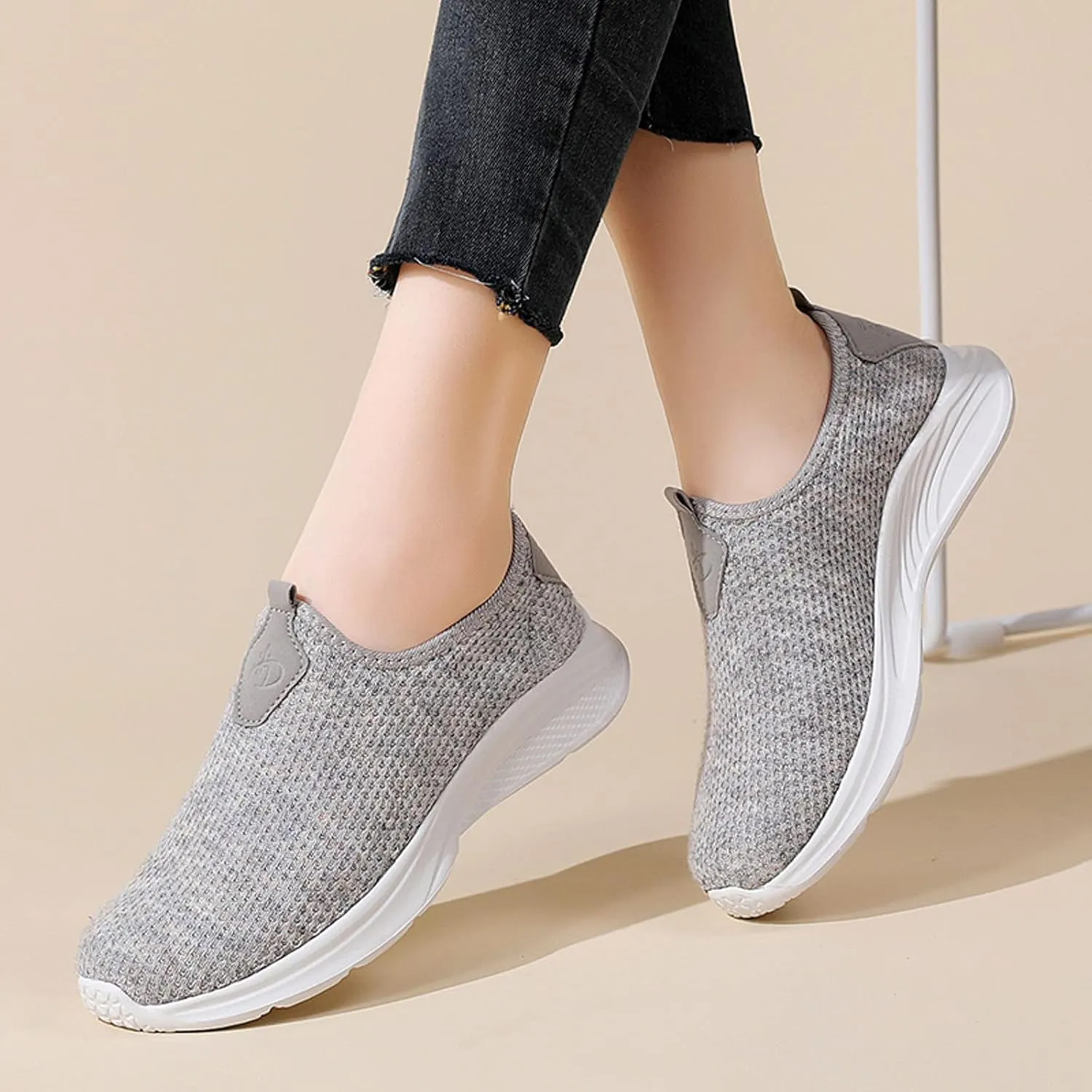 Womens Non Slip Work Shoes Slip On Water Resistant Slip On Shoes Women Jogging Men Casual Dress Shoes White Platform Sneakers Waterproof Tennis Shoe White Loafers