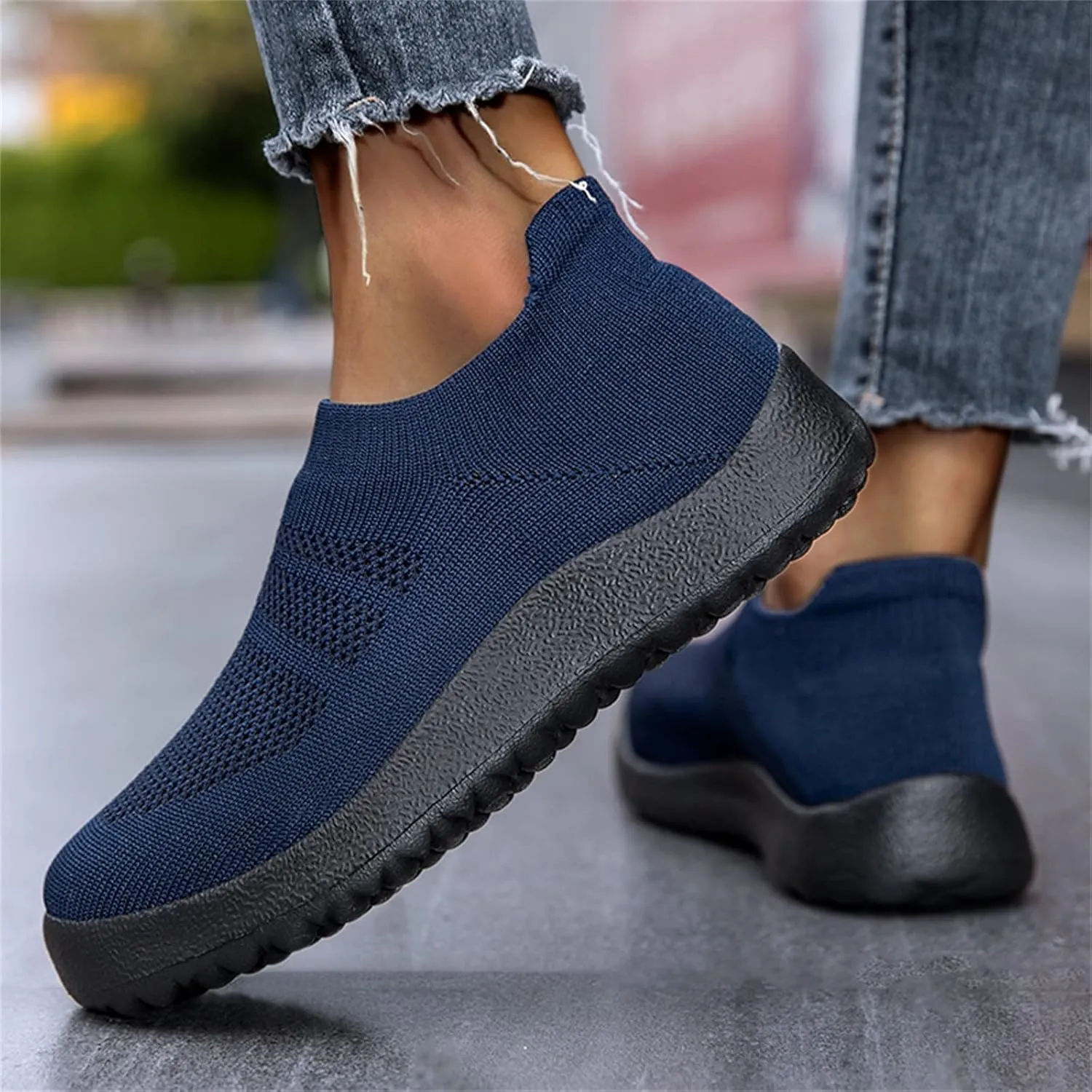 Women's Slip On Sneakers Lightweight Breathable Running Shoes for Men Arch Support Ladies Shoes Casual White Platform Sneakers Waterproof Tennis Shoe Loafers Shoe