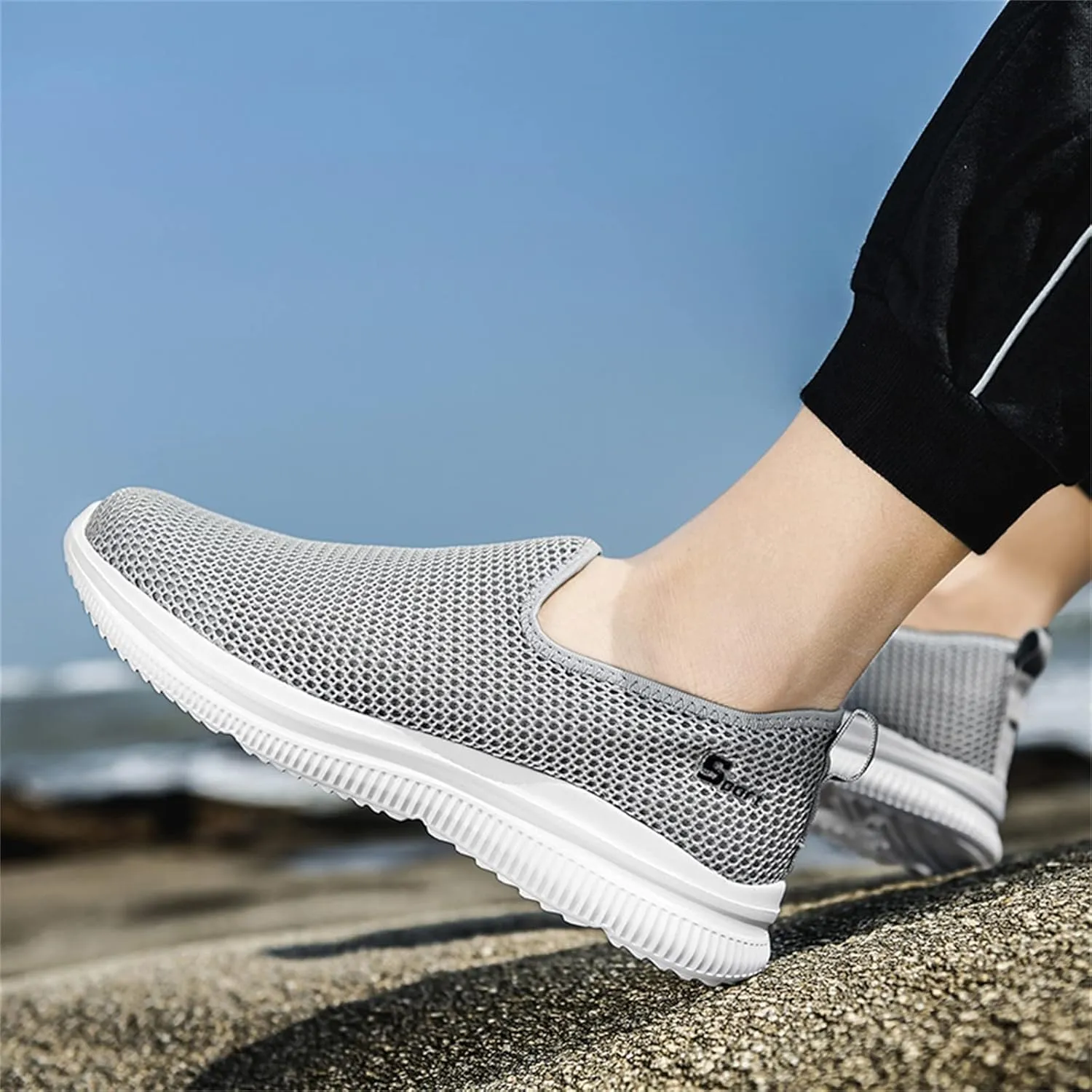 Womens Slip On Walking Shoes Lightweight Breathable Non Slip Tennis Shoes Womens Winter Men's Shoes Casual Women's Fashion Sneakers Black Tennis Shoe White Loafers