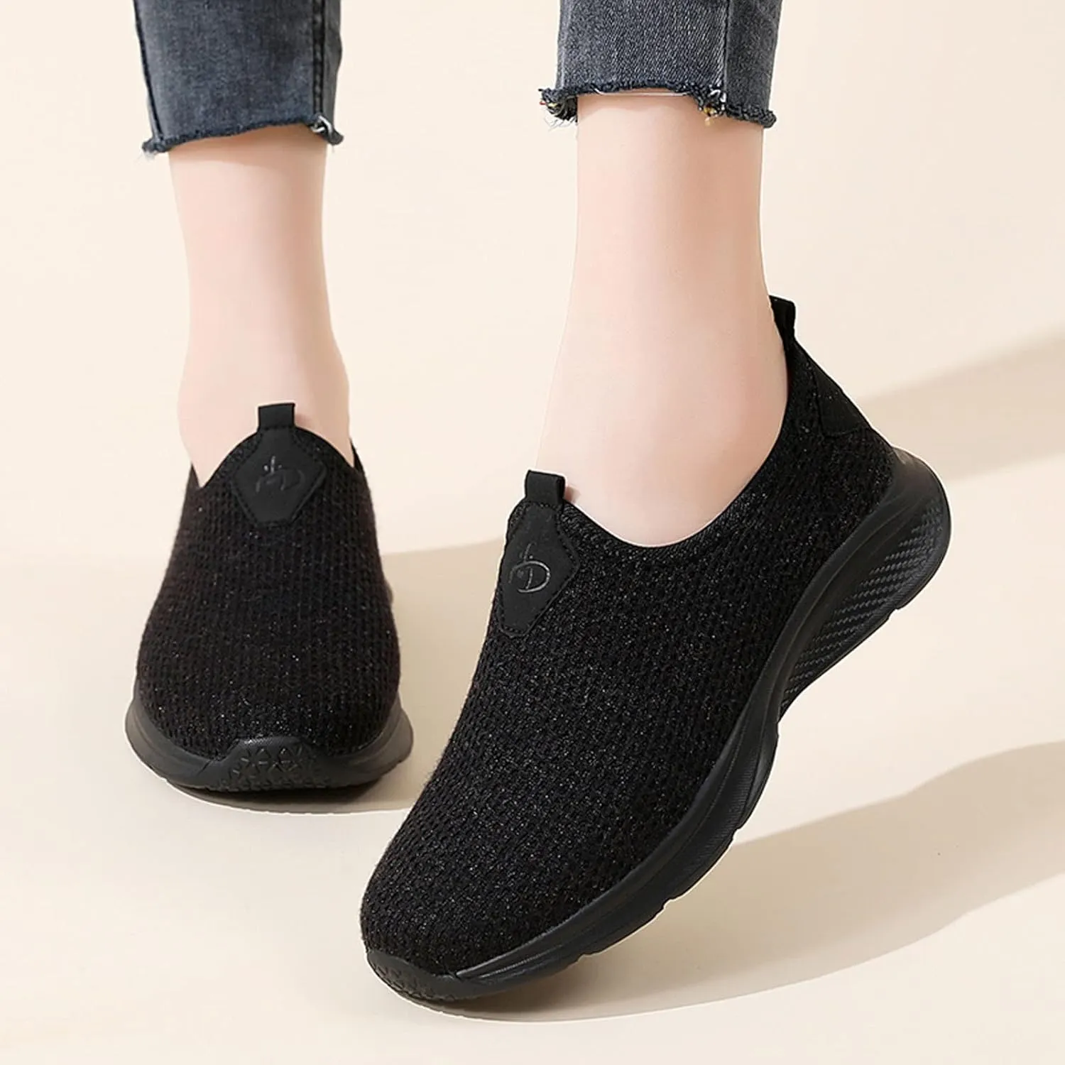 Women's Slip On Walking Shoes Running Comfortable Slip On Shoes Women Fashion Casual Tennis Shoes Platform Sneakers Red Tennis Shoe Loafers Dress Shoe