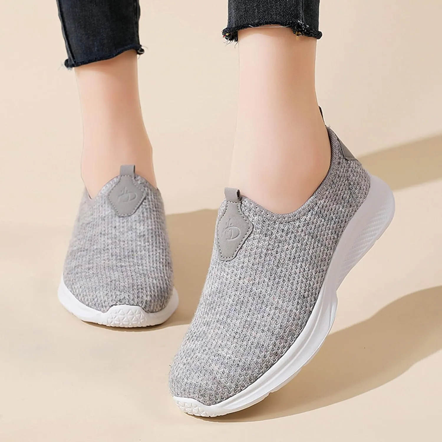 Women's Sneakers Athletic Sport Running Tennis Walking Shoes Tennis Shoes Womens Comfort Casual Tennis Shoes Fashion Sneakers 2025 Slip On Tennis Shoe Loafers Shoe