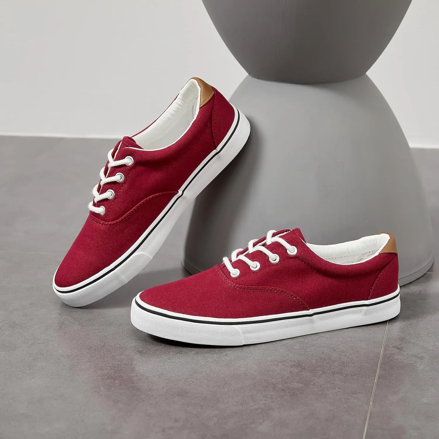yageyan Men’s Low Top Canvas Walking Shoes Lace-up Fashion Sneakers Casual